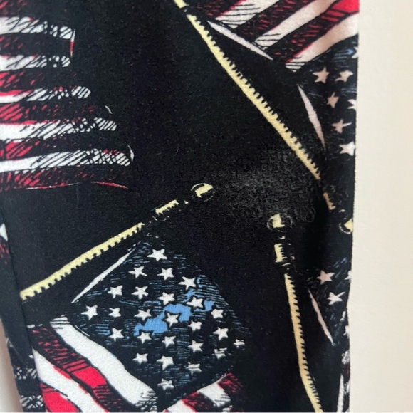 LuLaRoe American Flag & Statue of Liberty Legging Bundle - OS - Picture 10 of 15